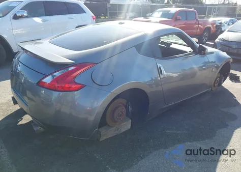 2011 Nissan 370Z Touring z USA, uszkodzony, nr VIN JN1AZ4EH9BM552837